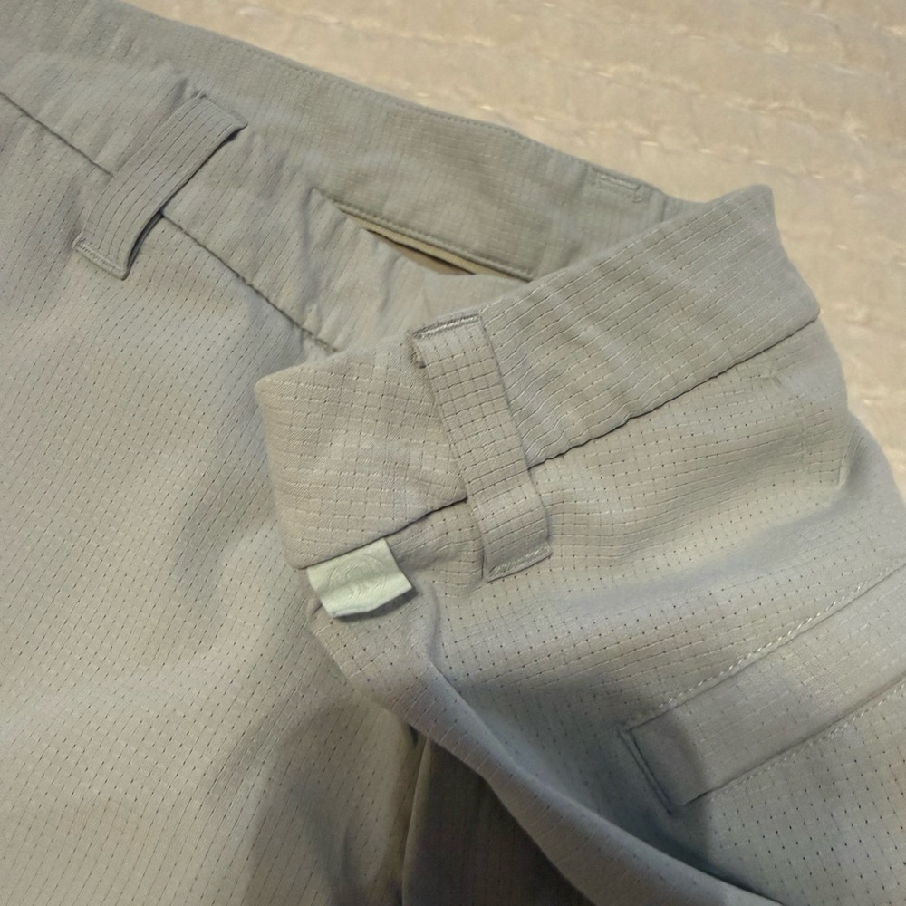 Light Blue/Grey Mens Lululemon Shorts - Picture 4 of 5